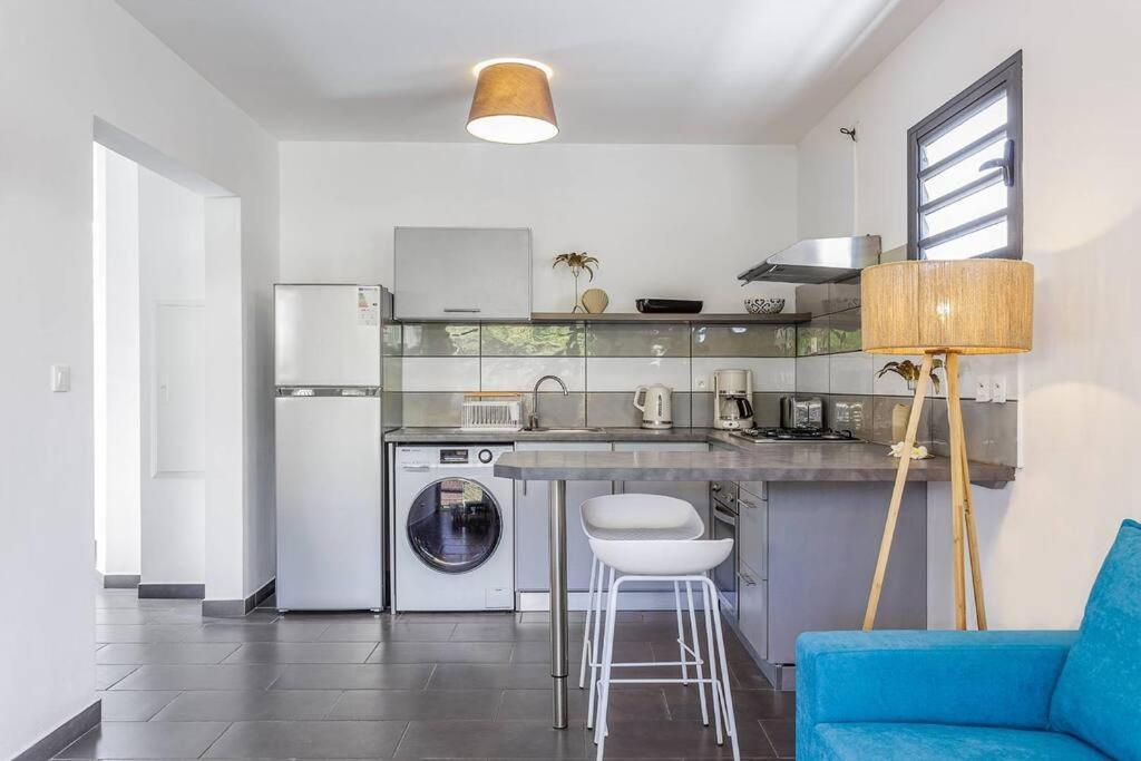 Corail - Maison 2 Chambres A 50 M De La Plage De L'Etang-Sale-Les-Bains Екстер'єр фото
